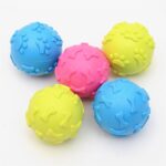 1pcs Diameter 6cm Squeaky Pet Dog Ball Toys for Small Dogs Rubber Chew Puppy Toy Dog Stuff Dogs Toys Pets Supplies (random color 6.5cm 1pc Random color)